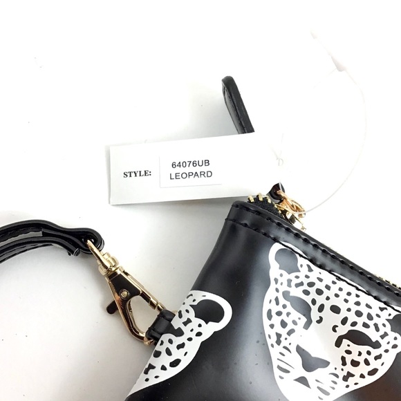 FAR NINE | Tablet Pouch Leopard Vegan iPad 12” Sleeve - Picture 8 of 8